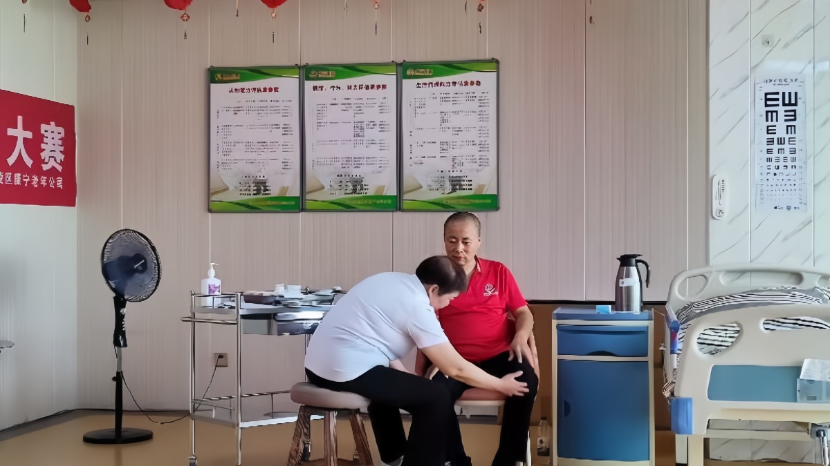 瘫痪老人压疮预防护理方法